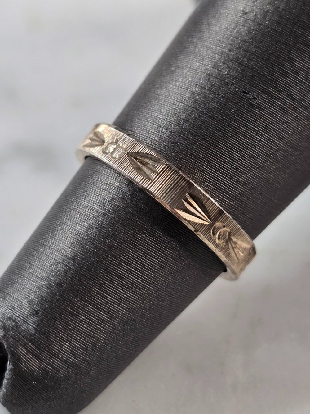 Womens Girls Vintage Estate Sterling Silver Modernist Ring 1.6g E4150